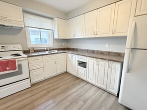 1199 Afton Dr in Sarnia, ON - Building Photo - Building Photo