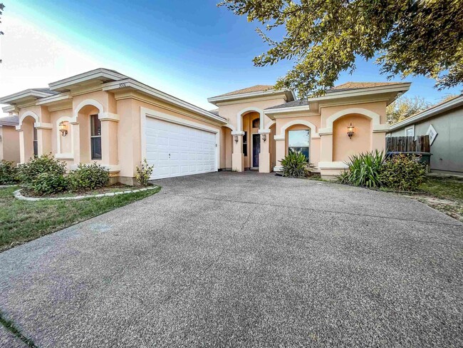 property at 3006 Imperial Dr