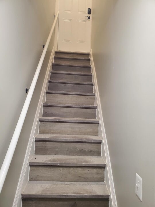 17 W Talbott St, Unit 26 in Baltimore, MD - Building Photo