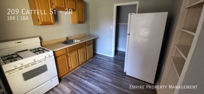 209 Cattell St in Easton, PA - Building Photo - Building Photo