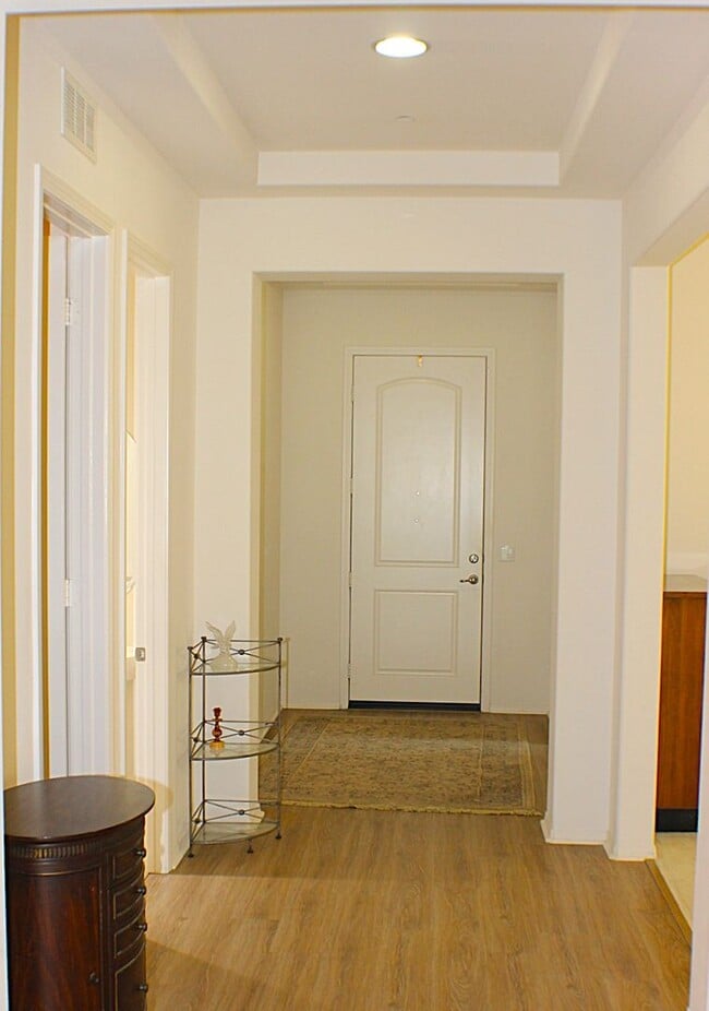 1563 Savannah Crk in Beaumont, CA - Building Photo - Building Photo
