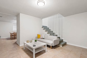 3312 Gtwy Blvd E in El Paso, TX - Building Photo - Building Photo