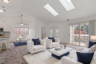 2604 Sheehan Ct in Naperville, IL - Building Photo - Building Photo