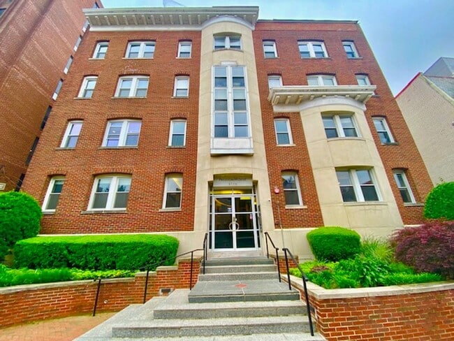 property at 2114 N St NW