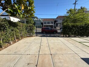 312 Brookes Ave in San Diego, CA - Building Photo - Building Photo