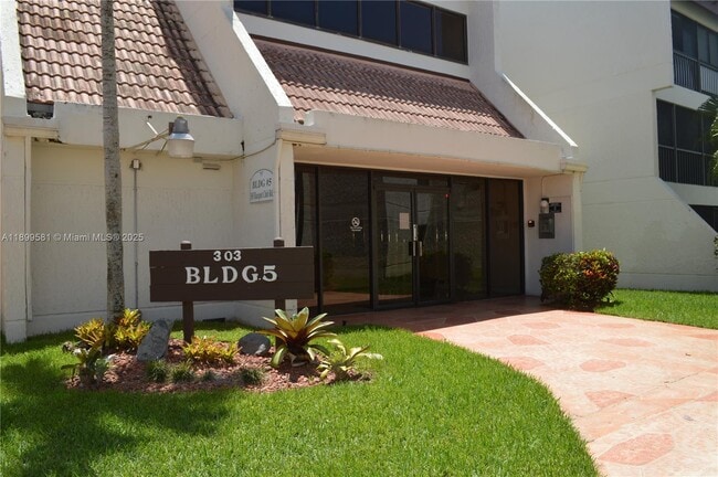 property at 303 Racquet Club Rd