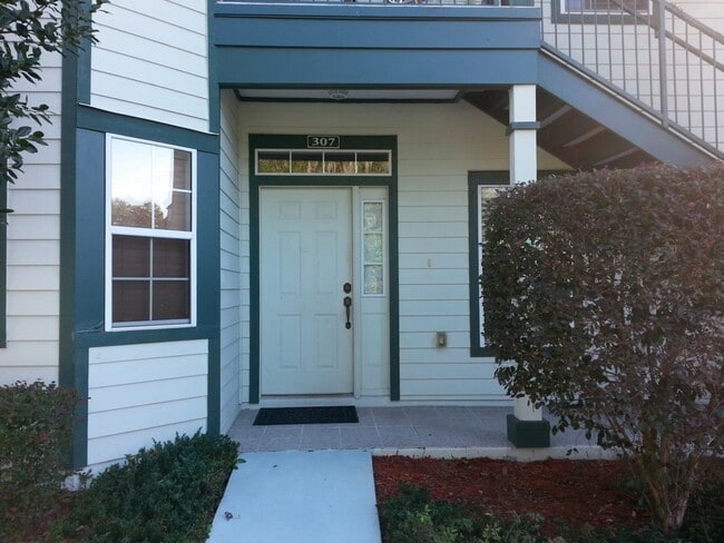 property at 231 NE 28th Ave