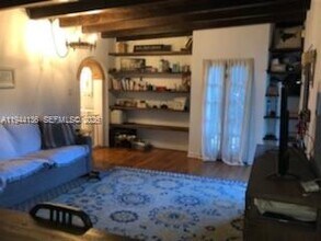 2728 Calusa St in Miami, FL - Building Photo - Building Photo