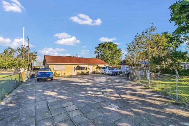 property at 2374 Sunrise Dr