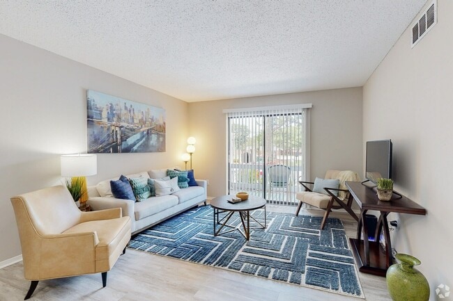 Park West Apartments in Mobile, AL - Building Photo - Building Photo