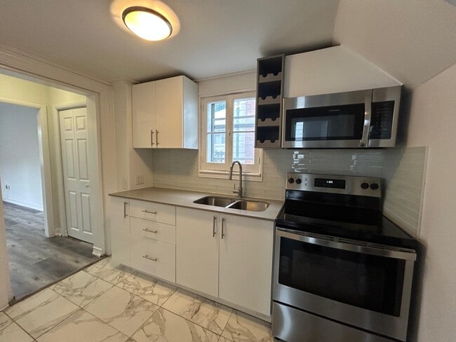 property at 581 Paterson St