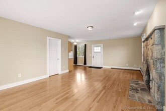 95 Park Lane Rd in New Milford, CT - Building Photo - Building Photo