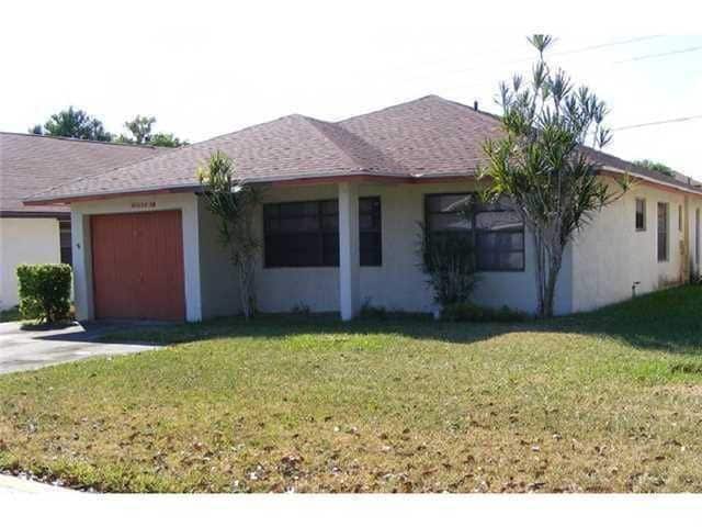 property at 1379 Summit Run Cir