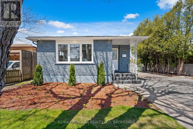 property at 8235 Paddock Trail Dr