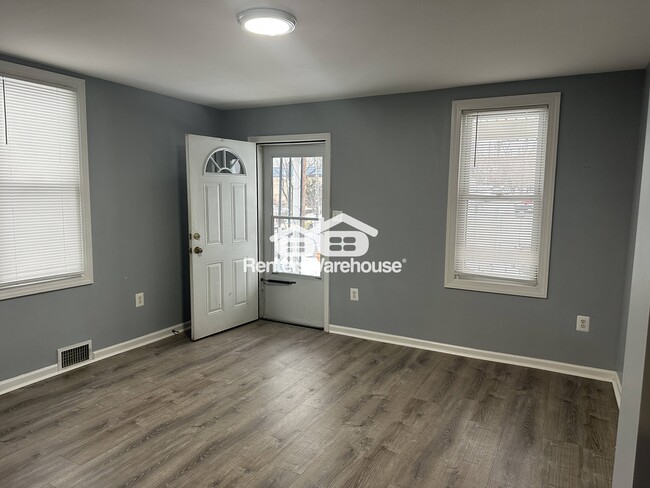 1503 Cox St in Baltimore, MD - Foto de edificio - Building Photo