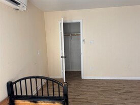 711 Hahlo St in Houston, TX - Building Photo