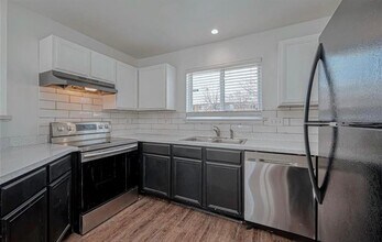 15621 Martineau St in Houston, TX - Building Photo - Building Photo