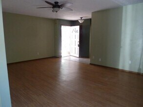 852 Chateau Valee Cir in Bedford, TX - Building Photo - Building Photo