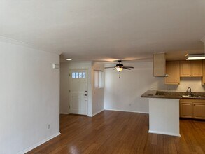 10016 Maya Linda Rd in San Diego, CA - Building Photo - Building Photo