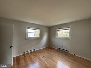 47 Walnut St in Ambler, PA - Building Photo - Building Photo