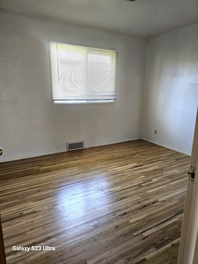 909 Ave A NW in Great Falls, MT - Building Photo - Building Photo