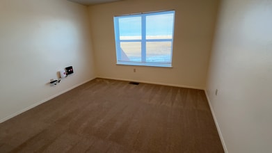 375 Mickelson Ct in Box Elder, SD - Building Photo - Building Photo