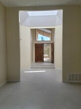 462 Avenida Adobe in Escondido, CA - Building Photo - Building Photo