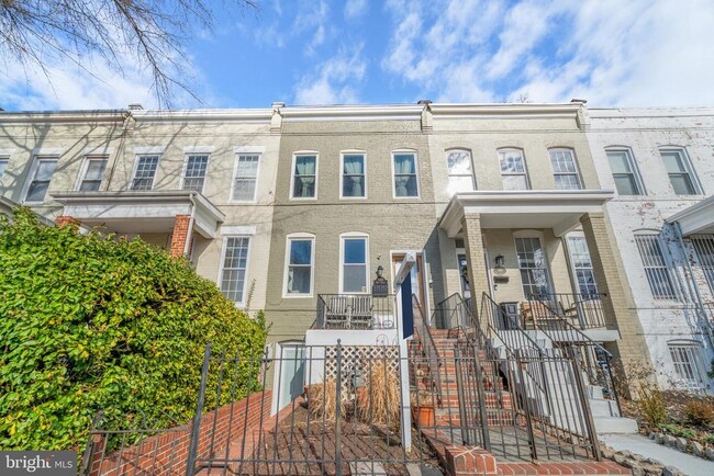 1258 Neal St NE in Washington, DC - Building Photo - Building Photo