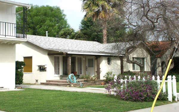 5025 Fair St in City Of Commerce, CA - Building Photo