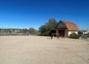 21620 W Narramore Rd in Buckeye, AZ - Building Photo - Building Photo