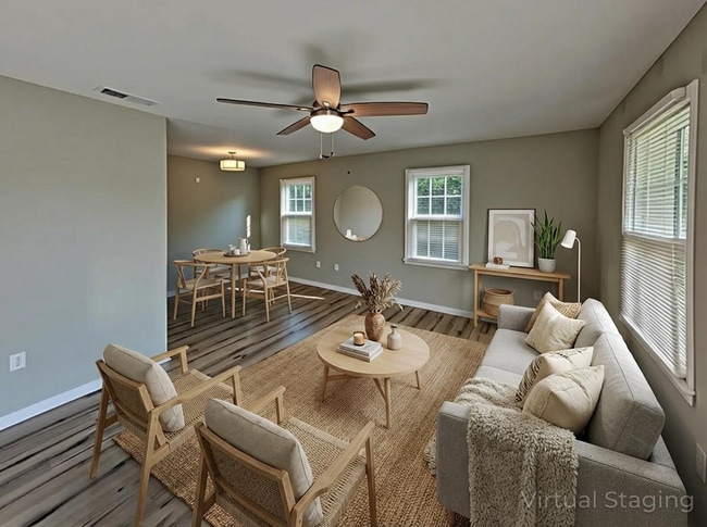 3621 Firestone Dr, Unit 1304 in Charlotte, NC - Foto de edificio - Building Photo