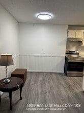 4009 Heritage Hills Dr in Bloomington, MN - Building Photo - Building Photo