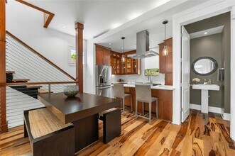 1227 Newning Ave in Austin, TX - Building Photo - Building Photo