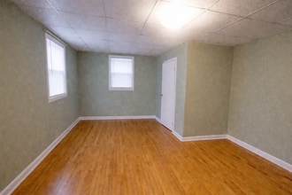 465 E High St, Unit 1 in Manchester, NH - Building Photo - Building Photo