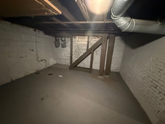 3404 Walton Ave in Cleveland, OH - Building Photo - Building Photo