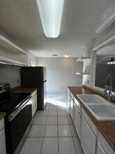 2813 Capri St in Brownsville, TX - Building Photo - Building Photo