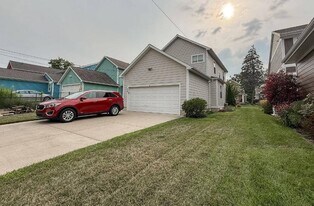 618 Virginia Ave in East Lansing, MI - Building Photo