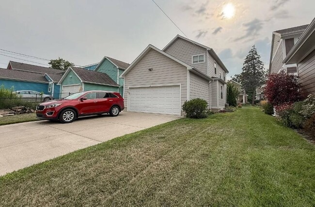 property at 618 Virginia Ave