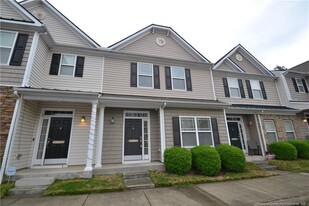 705 Keystone Park Dr in Morrisville, NC - Building Photo