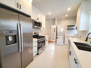 2285 Fort Stockton Dr in San Diego, CA - Building Photo - Building Photo