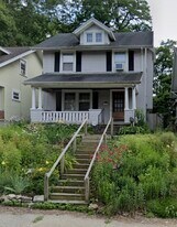 1024 E Stewart St in Dayton, OH - Building Photo