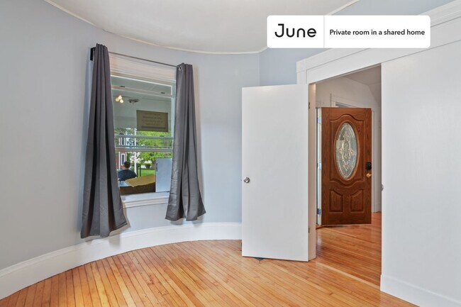 Room in Shared 6 bed/1.5 bath home in Boston, MA - Building Photo - Building Photo