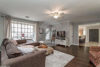 702 S Elizabeth Ave in Conway, AR - Building Photo - Building Photo