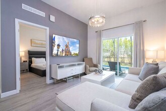 244 Famagusta Dr in Davenport, FL - Foto de edificio - Building Photo