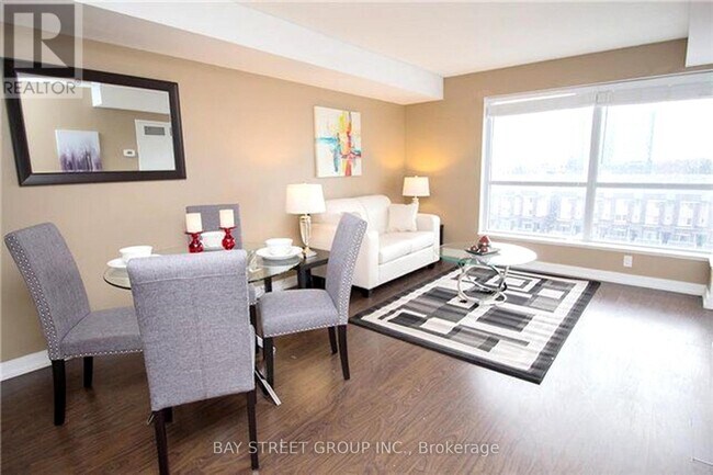 181 Village Green Square in Toronto, ON - Building Photo - Building Photo