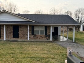 8395 Shell Ln NW in Ramsey, IN - Building Photo