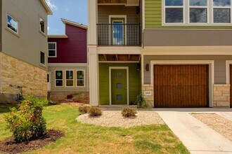 2005 Dinsdale Ln in Austin, TX - Building Photo - Building Photo