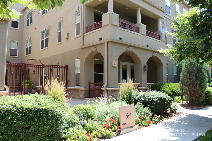 40 Madison St-Unit -#103 in Denver, CO - Building Photo