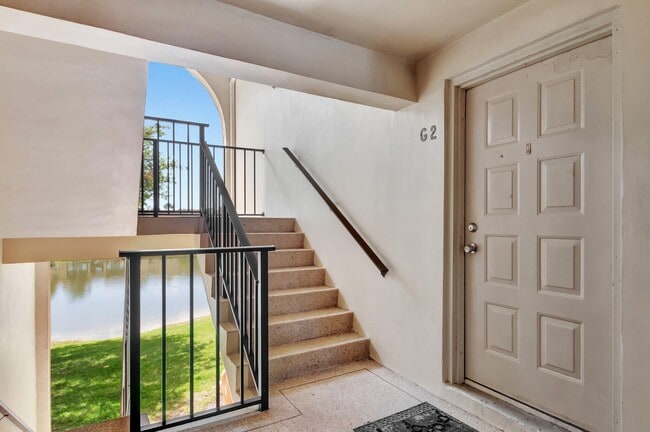629 Sea Pine Way in Greenacres, FL - Building Photo - Building Photo