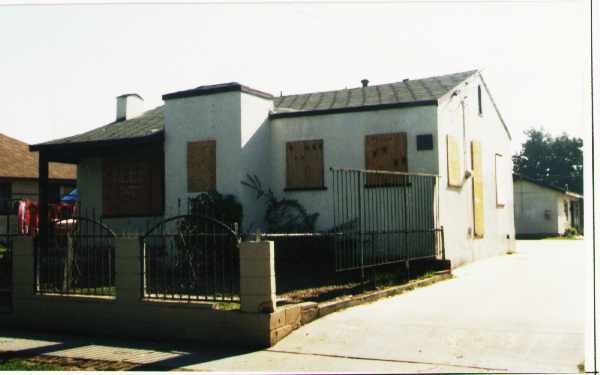 3814-3820 Pine Ave in El Monte, CA - Building Photo - Building Photo